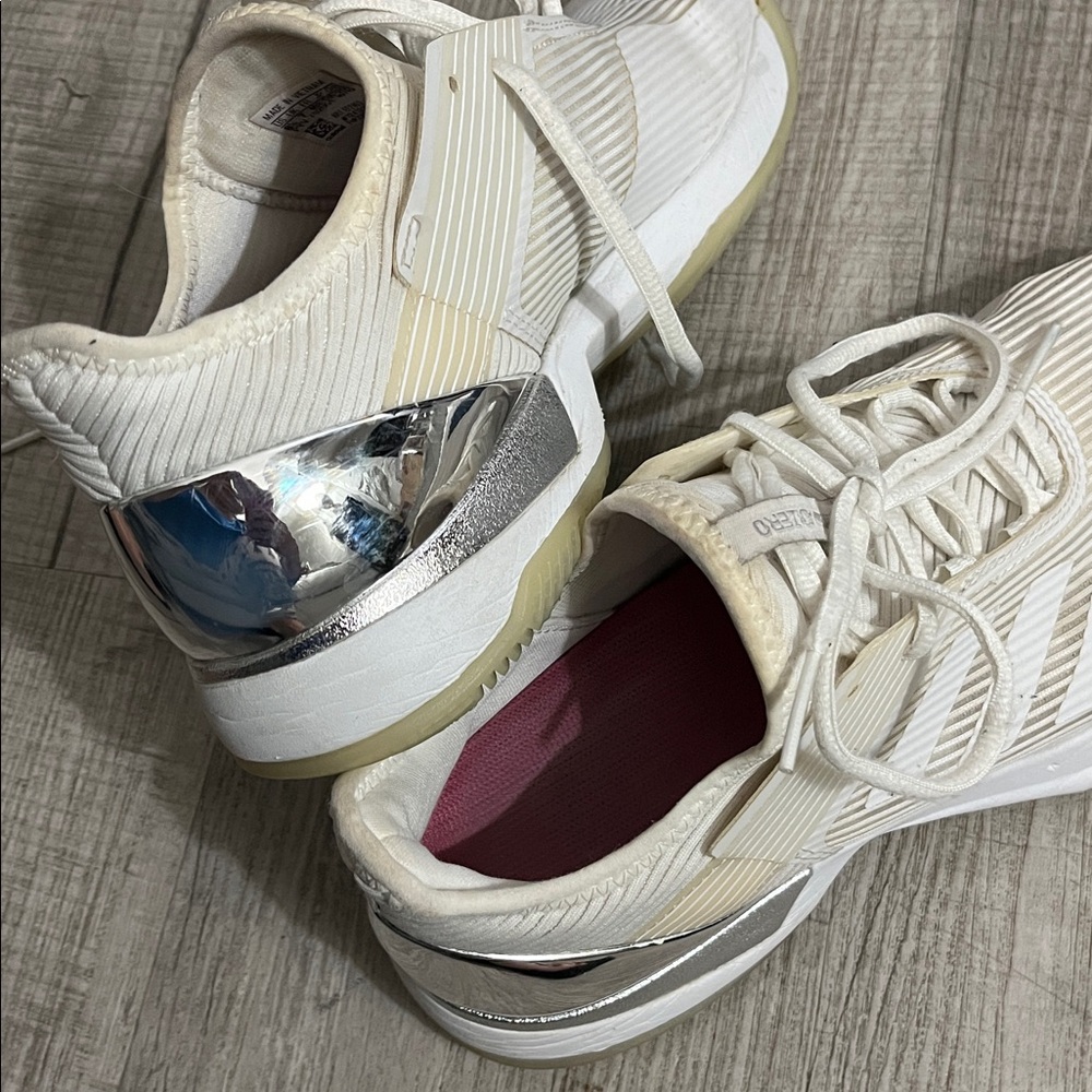 Adidas Adizero Ubersonic 3 Sneakers - Picture 10 of 10